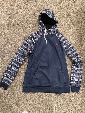686 womans snow sweater